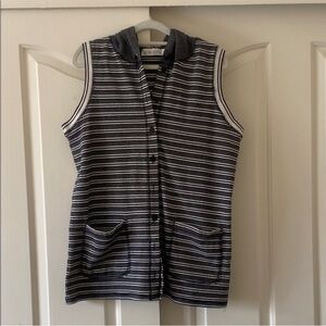 CHAUS SPORT Striped Sleeveless Hoodie Vest. Size M